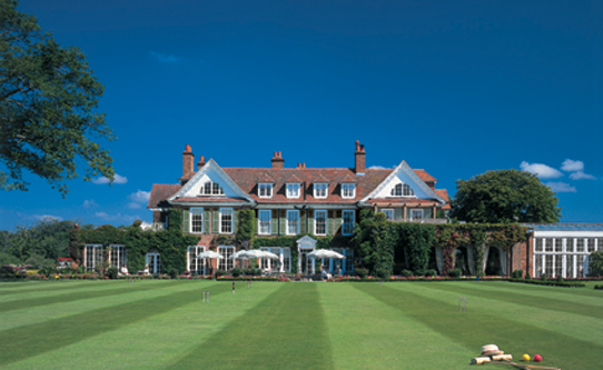 chewton-glen-exterior
