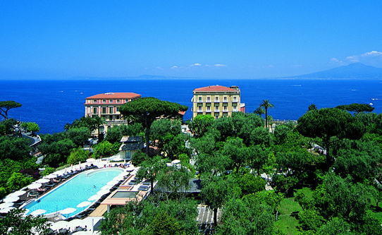 grand-hotel-excelsior-vittoria-exterior-view