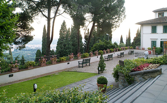 hotel-villa-fiesole-exterior-garden