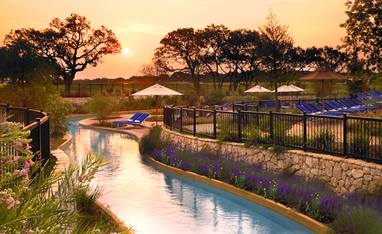 jw-marriott-san-antonio-lazy-river-at-sunset