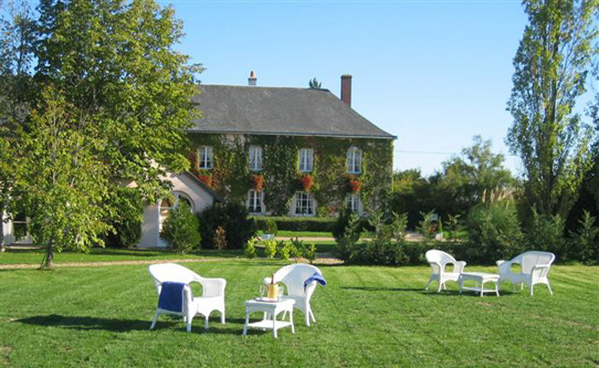 le-fleuray-hotel-exterior