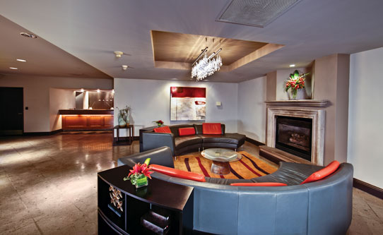 magnolia-hotel-denver-lobby