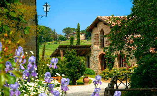 monsignor-della-casa-exterior
