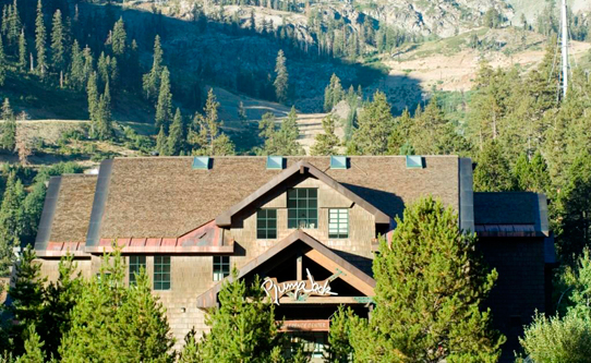 plumpjack-squaw-valley-summer-exterior