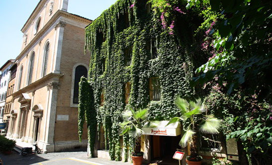raphael-hotel-exterior